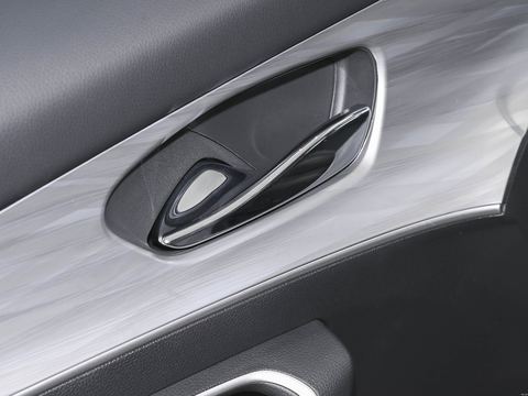 Venucia Qi Chen DaV DD-i — China electric EV for export — photo 13