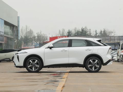 Venucia Qi Chen DaV DD-i — China electric EV for export — photo 4