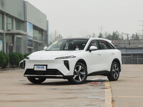 Venucia V DD-i — China plug-in hybrid EV for export