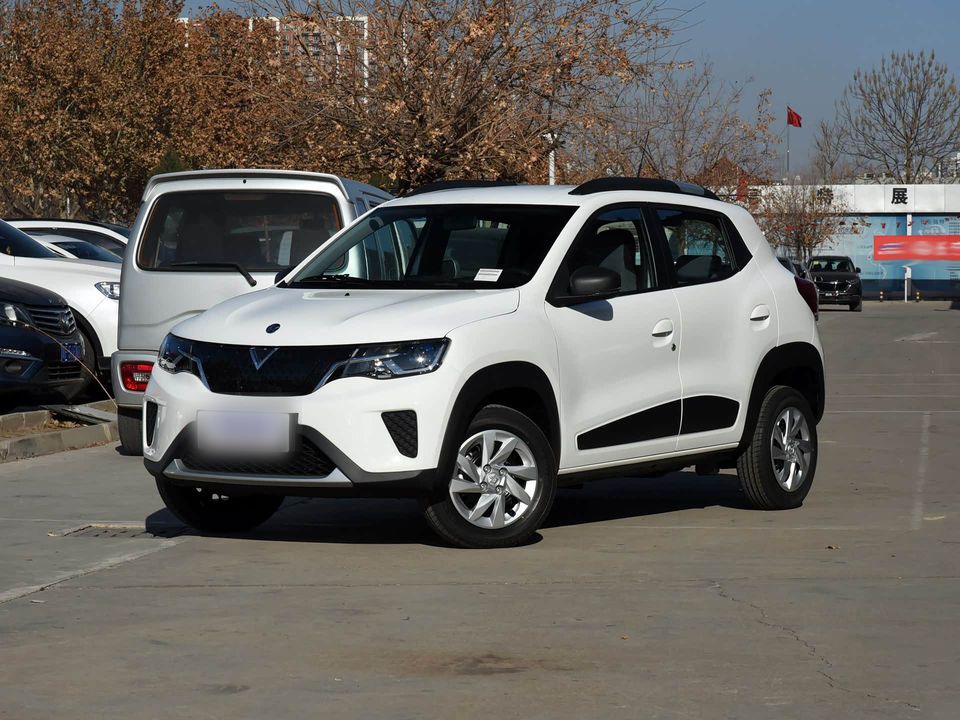 Venucia e30 — China electric EV for export