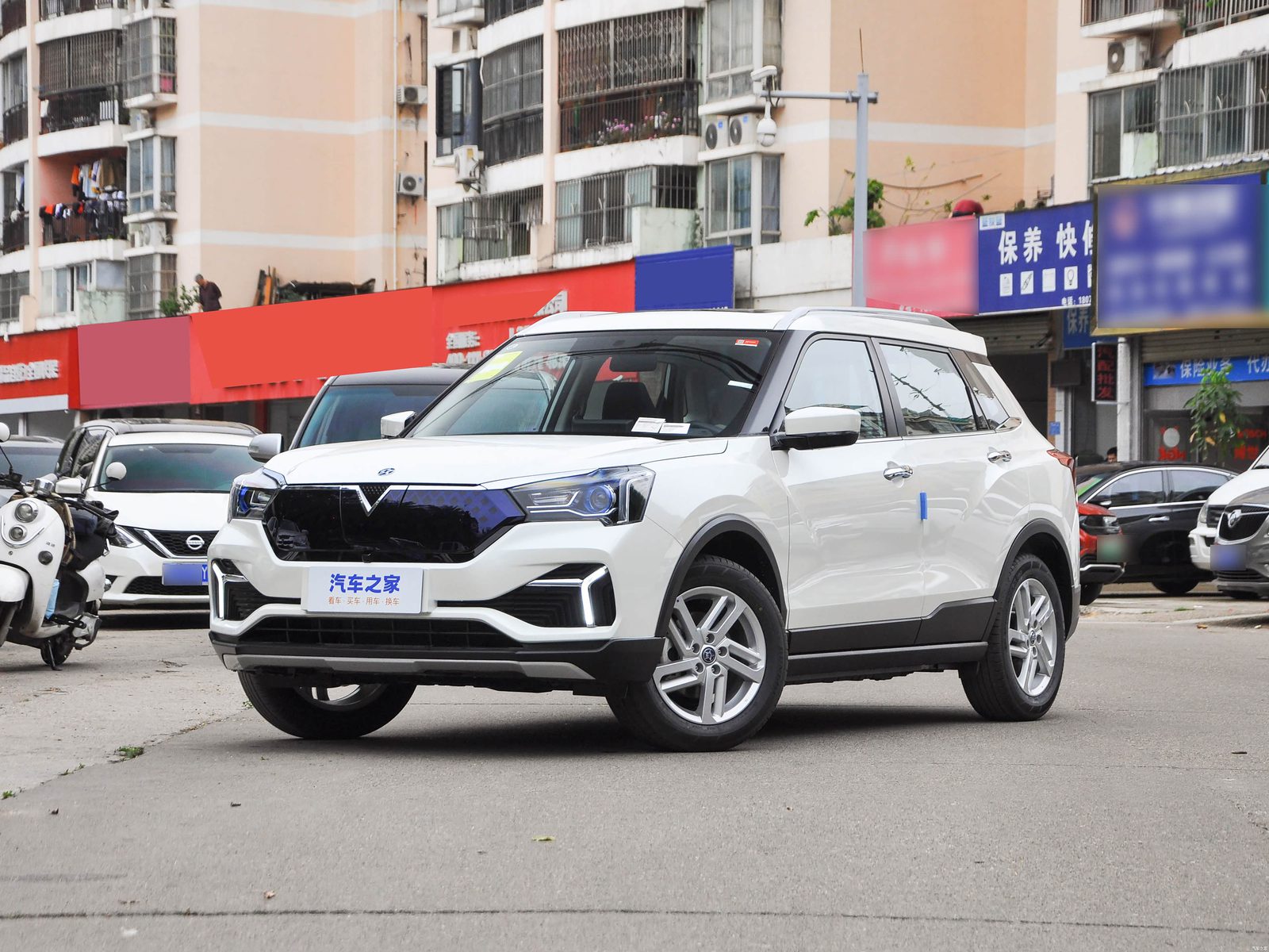 Venucia Qi ChenT60EV