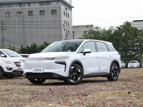 Venucia VX6 — China electric EV for export