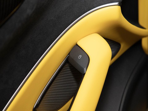 Xiaomi SU7 Ultra — China electric EV for export — photo 13