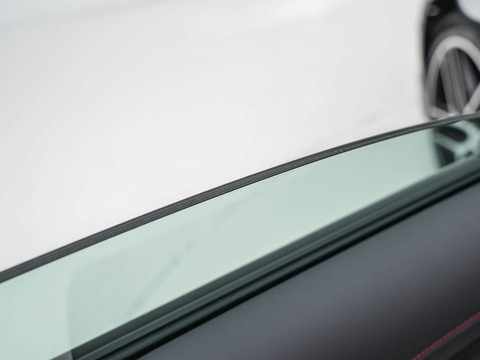Xiaomi YU7 — China electric EV for export — photo 12