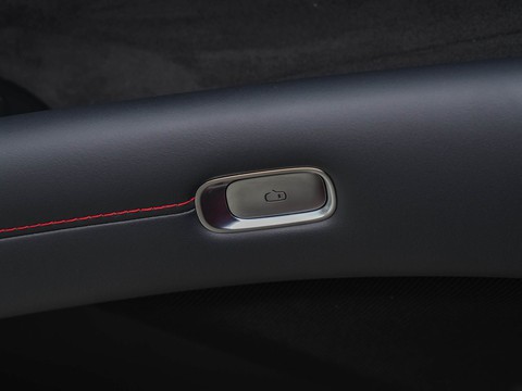 Xiaomi YU7 — China electric EV for export — photo 13