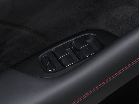 Xiaomi YU7 — China electric EV for export — photo 15