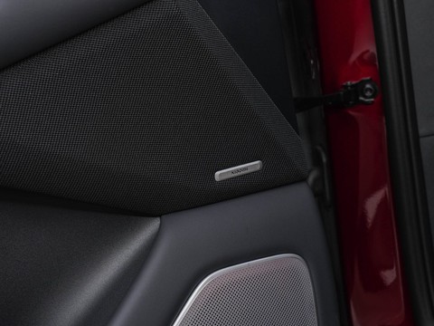 Xiaomi YU7 — China electric EV for export — photo 16
