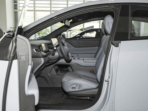 XPeng Xiao PengG6 — China electric EV for export — photo 9
