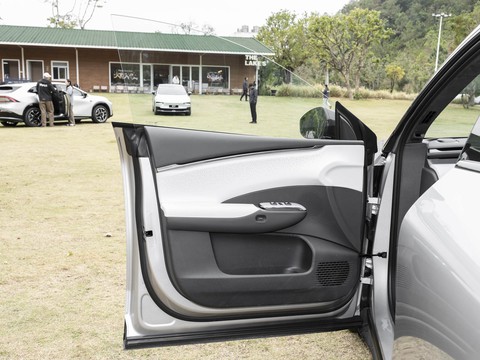 XPeng G7 — China electric EV for export — photo 11