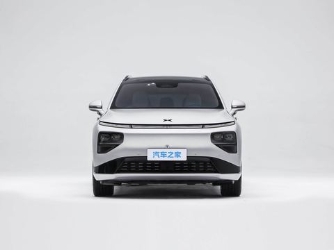 XPeng Xiao PengG9 — China electric EV for export — photo 2