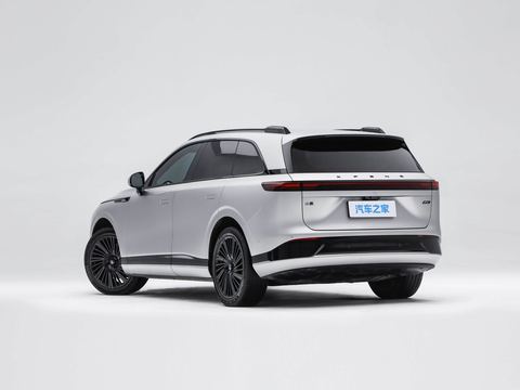 XPeng Xiao PengG9 — China electric EV for export — photo 5