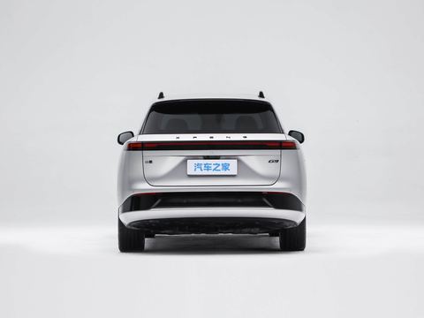 XPeng Xiao PengG9 — China electric EV for export — photo 6