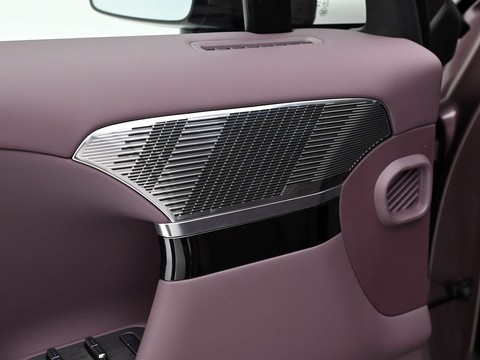XPeng GX — China electric EV for export — photo 13