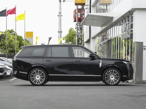 XPeng GX — China electric EV for export — photo 8