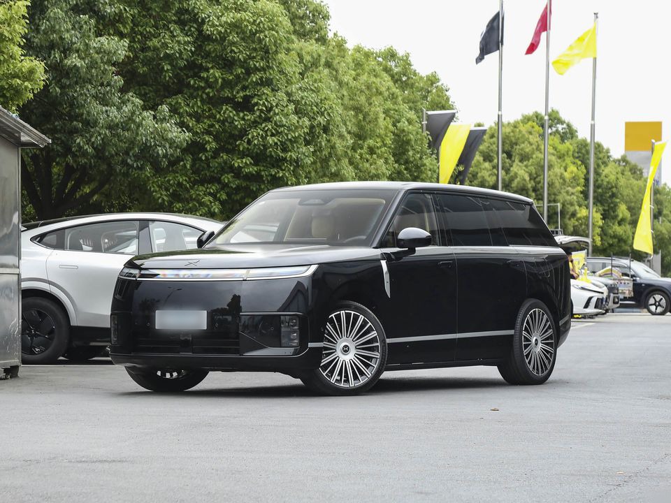 XPeng GX — China electric EV for export