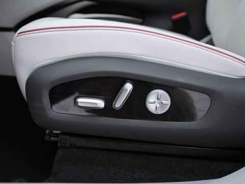 XPeng Xiao PengMONA L03 — China electric EV for export — photo 16
