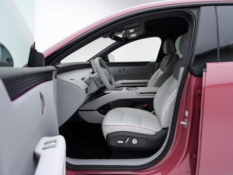 XPeng MONA L03 — China electric EV for export — photo 9