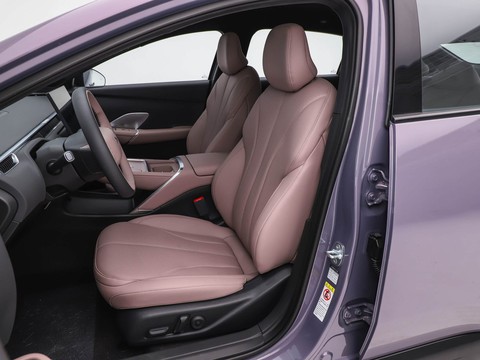 XPeng MONA M03 — China electric EV for export — photo 10