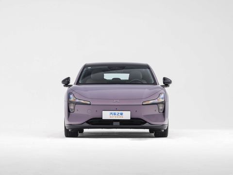 XPeng Xiao PengMONA M03 — China electric EV for export — photo 2