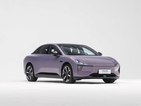 XPeng Xiao PengMONA M03 — China electric EV for export — photo 3