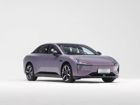 XPeng MONA M03 — China electric EV for export — photo 3