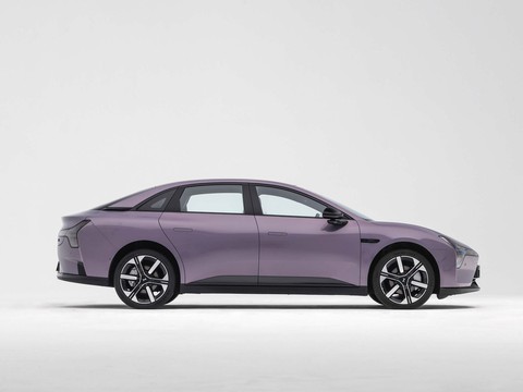 XPeng MONA M03 — China electric EV for export — photo 8