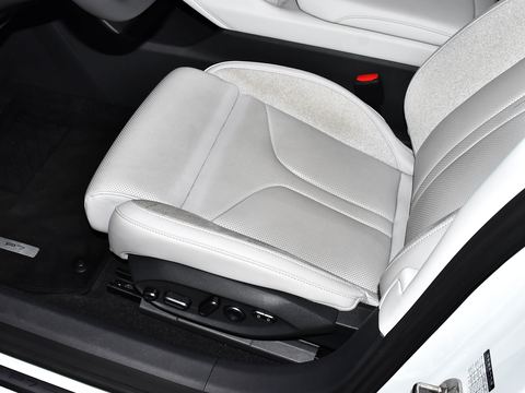 XPeng Xiao PengP7 — China electric EV for export — photo 14