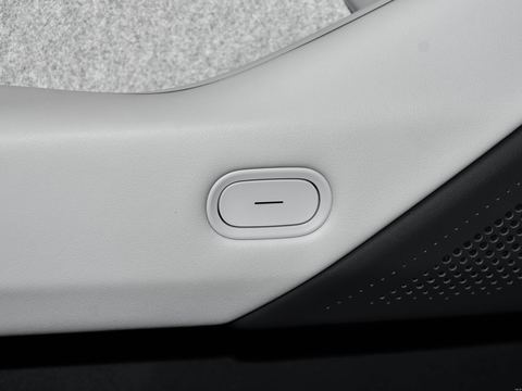 XPeng Xiao PengP7 — China electric EV for export — photo 16