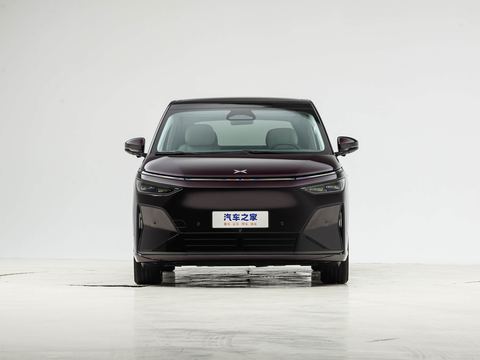 XPeng Xiao PengX9 — China electric EV for export — photo 2