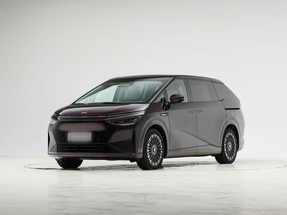 XPeng X9 — China electric EV for export