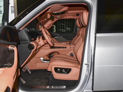 Yangwang Yang WangU8 — China electric EV for export — photo 9