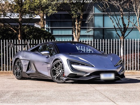 Yangwang U9 — China electric EV for export — photo 3
