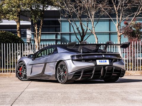 Yangwang Yang WangU9 — China electric EV for export — photo 5