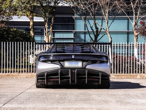 Yangwang U9 — China electric EV for export — photo 6