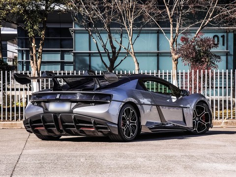 Yangwang U9 — China electric EV for export — photo 7