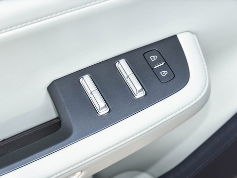 Zeekr 001 — China electric EV for export — photo 13