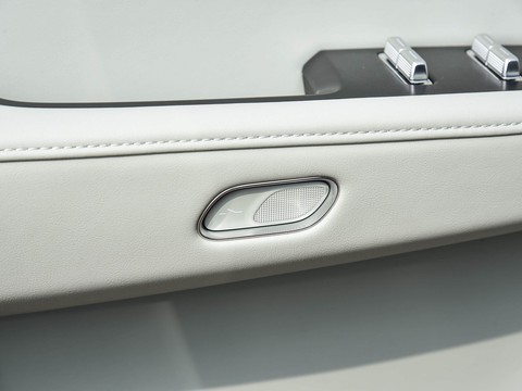 Zeekr 001 — China electric EV for export — photo 14