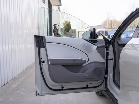 Zeekr 007 — China electric EV for export — photo 11