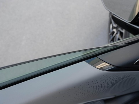 Zeekr 007 GT — China electric EV for export — photo 12