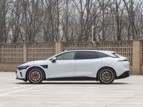 Zeekr Ji Ke007GT — China electric EV for export — photo 4