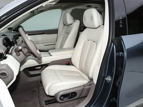 Zeekr 7X — China electric EV for export — photo 10
