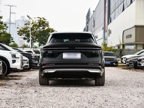 Zeekr 7X — China electric EV for export — photo 6