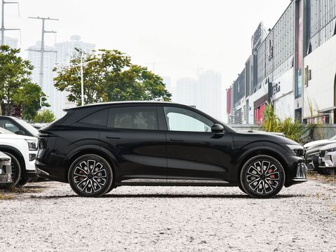 Zeekr Ji Ke7X — China electric EV for export — photo 8