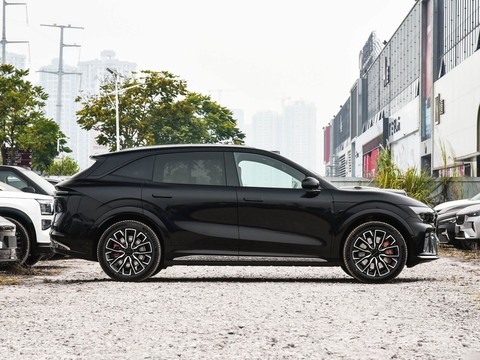 Zeekr 7X — China electric EV for export — photo 8