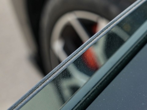 Zeekr 8X — China plug-in hybrid EV for export — photo 12