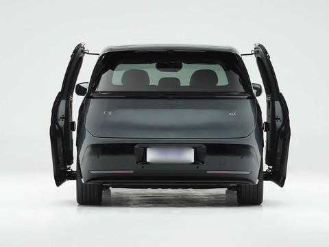 Zeekr MIX — China electric EV for export — photo 6